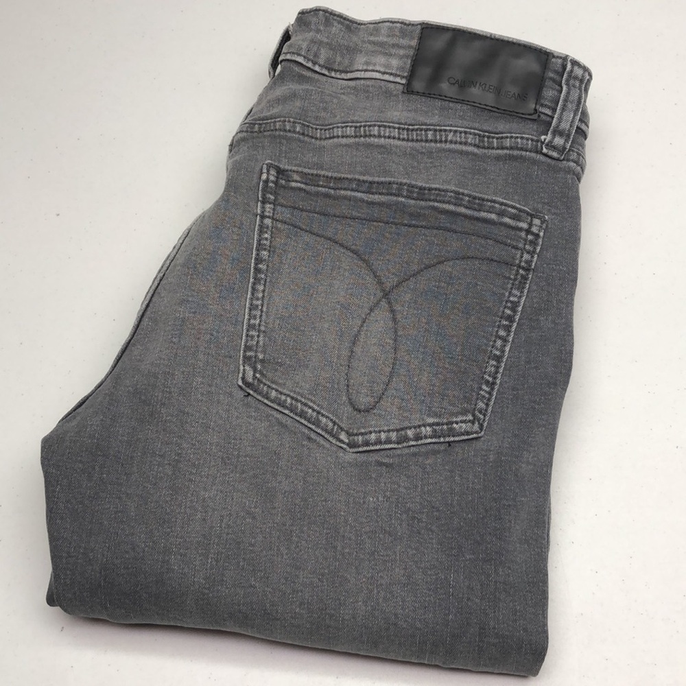 MENS CALVIN KLEIN GRAYWASH SLIM STRAIGHT LEG JEANS 32x30 ⭐️